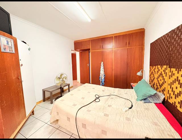 2 BEDROOM TOWNHOUSE FOR SALE IN DUNCANVILLE